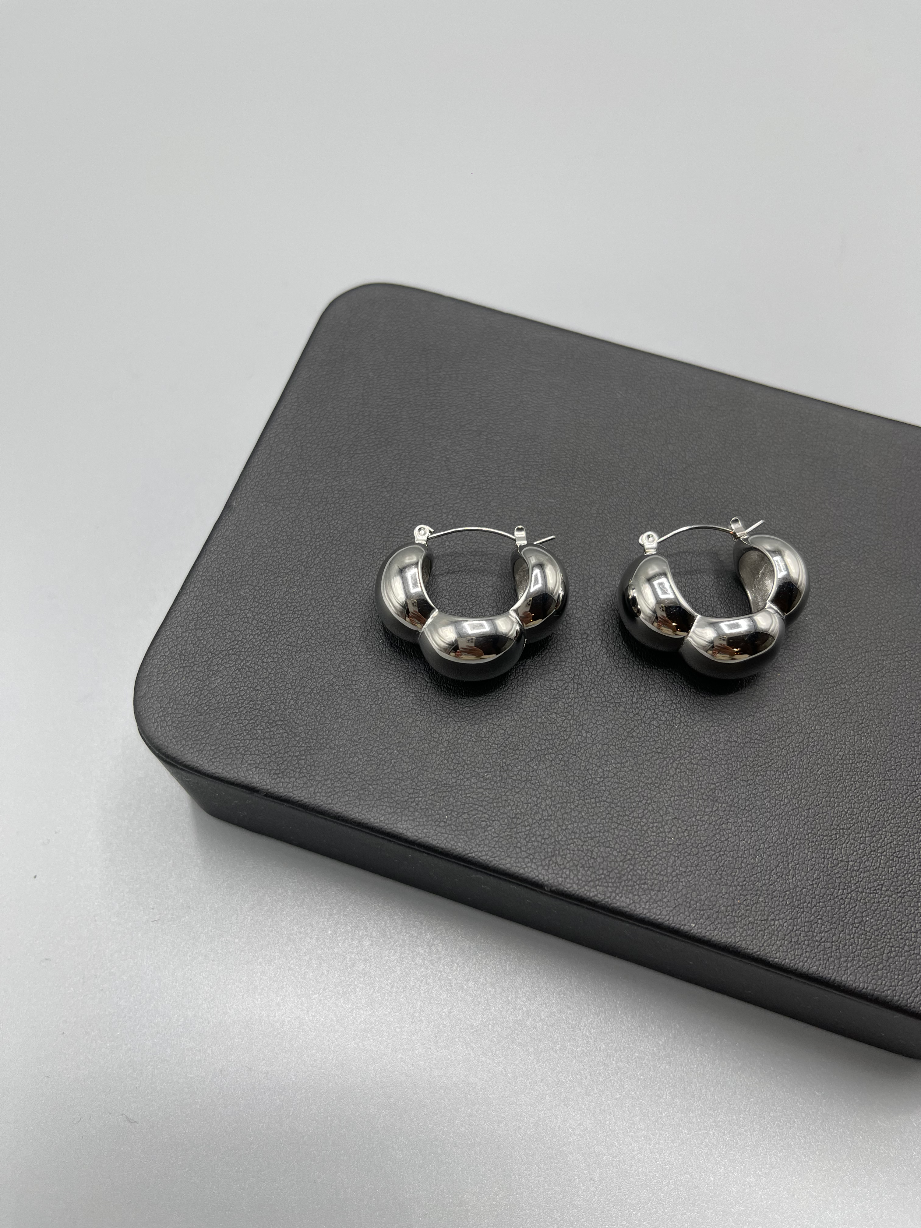 Bubble Earring image 3