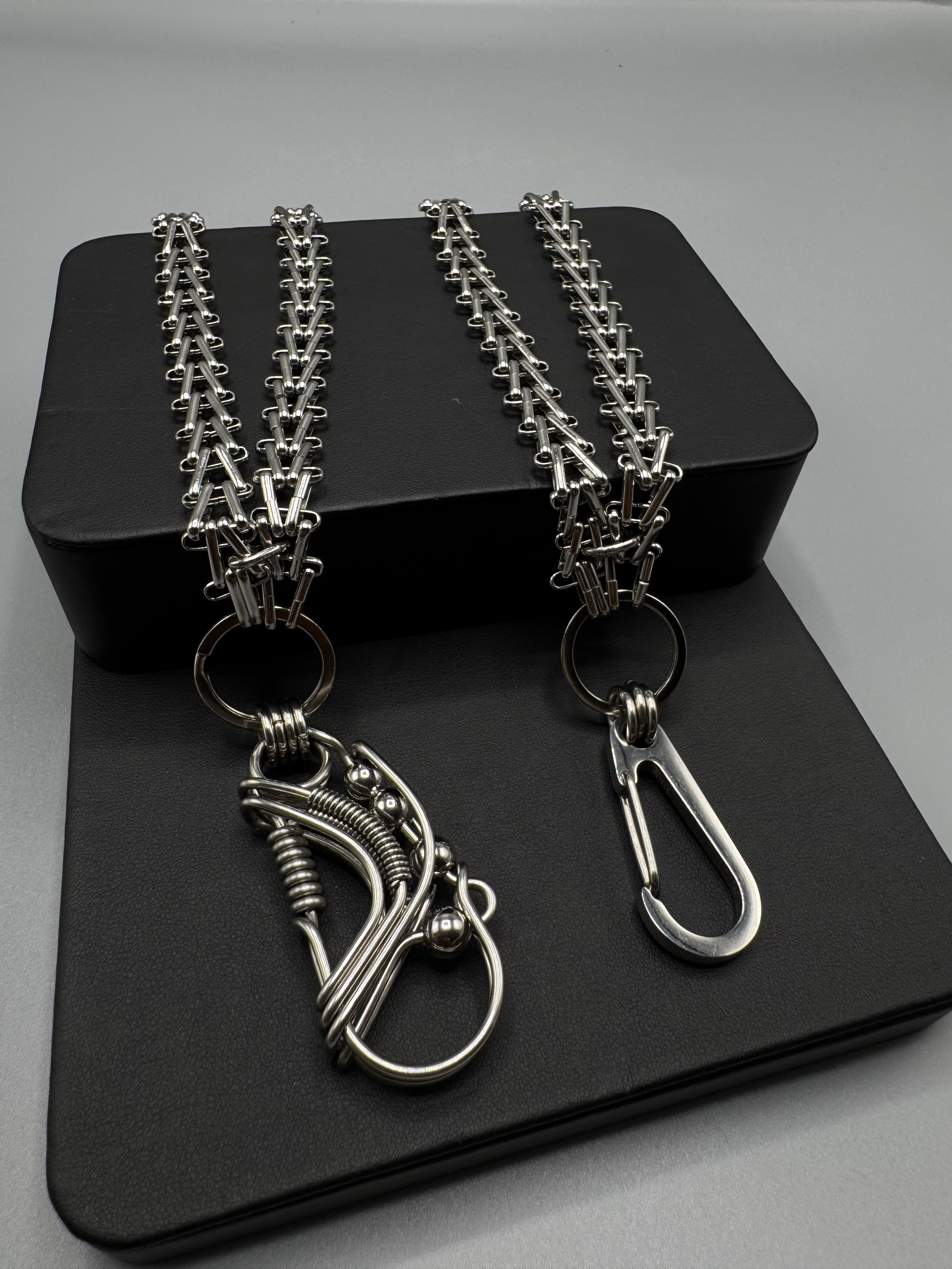 003 Trouser Wallet Chain
