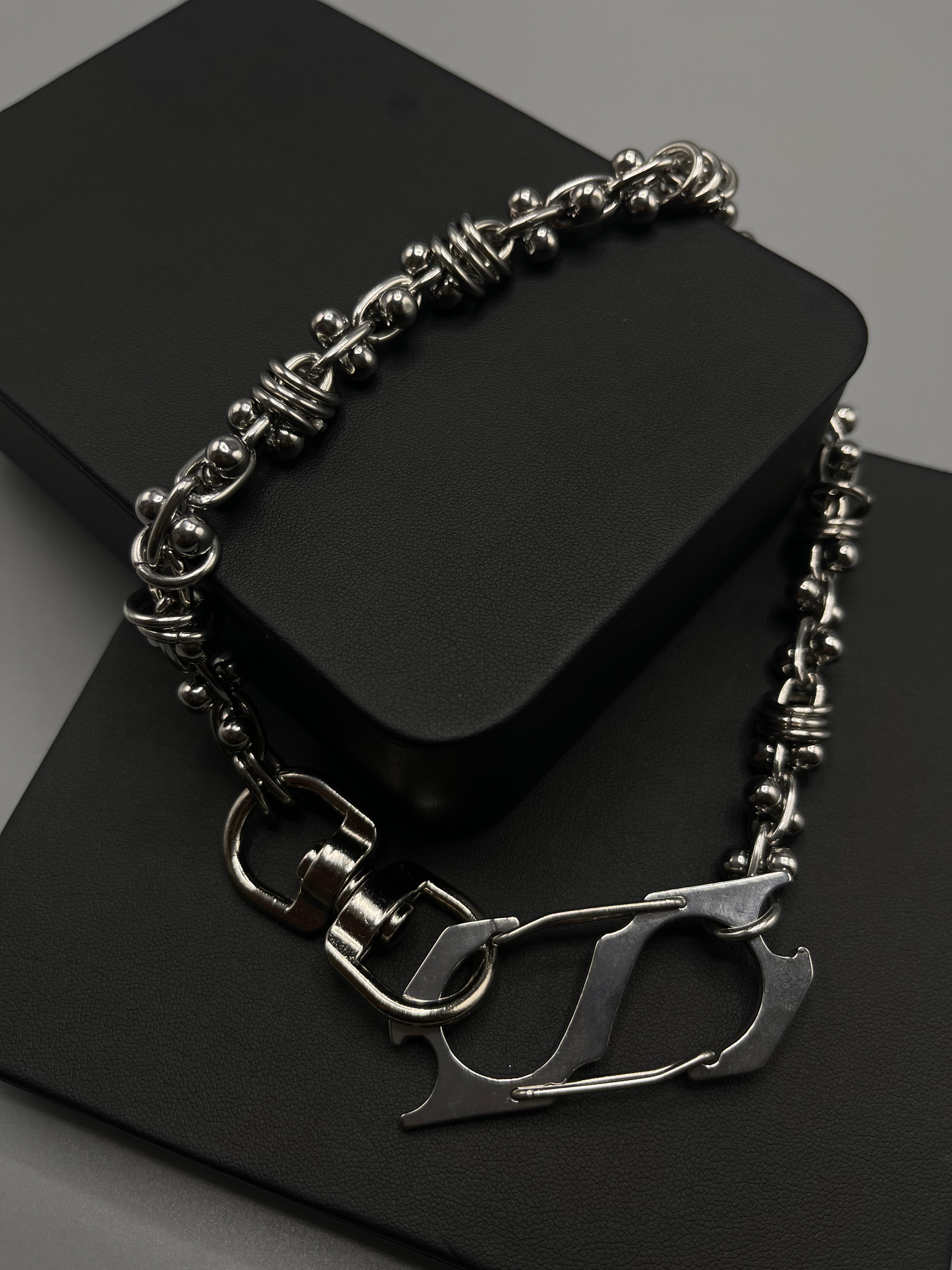 Axel Chain image 2