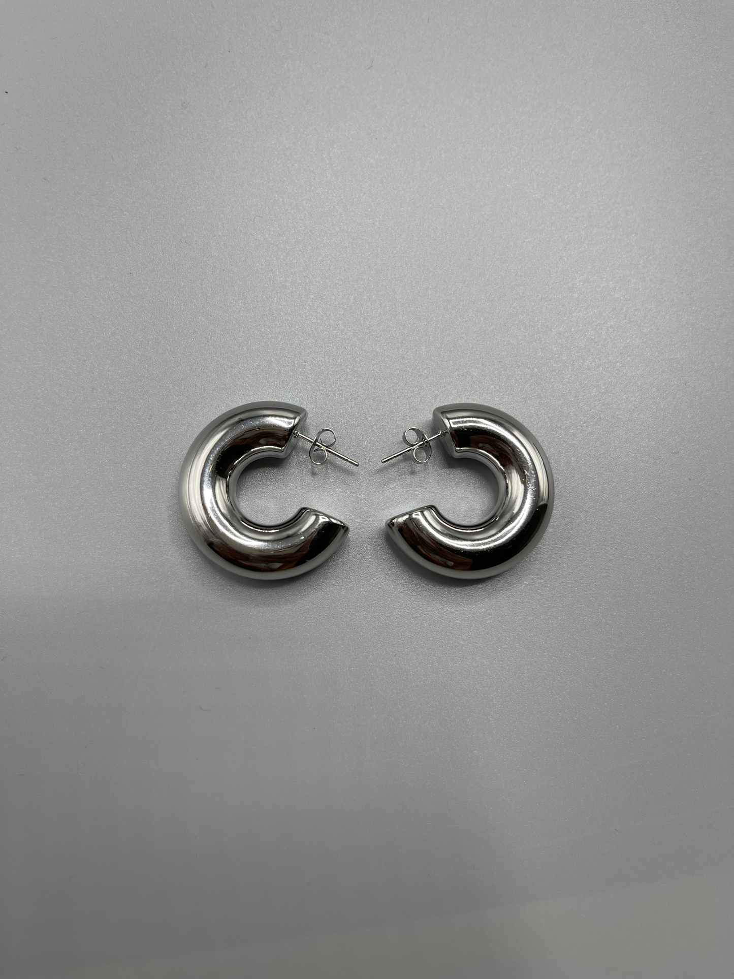 Cyl Earring Stud image 1