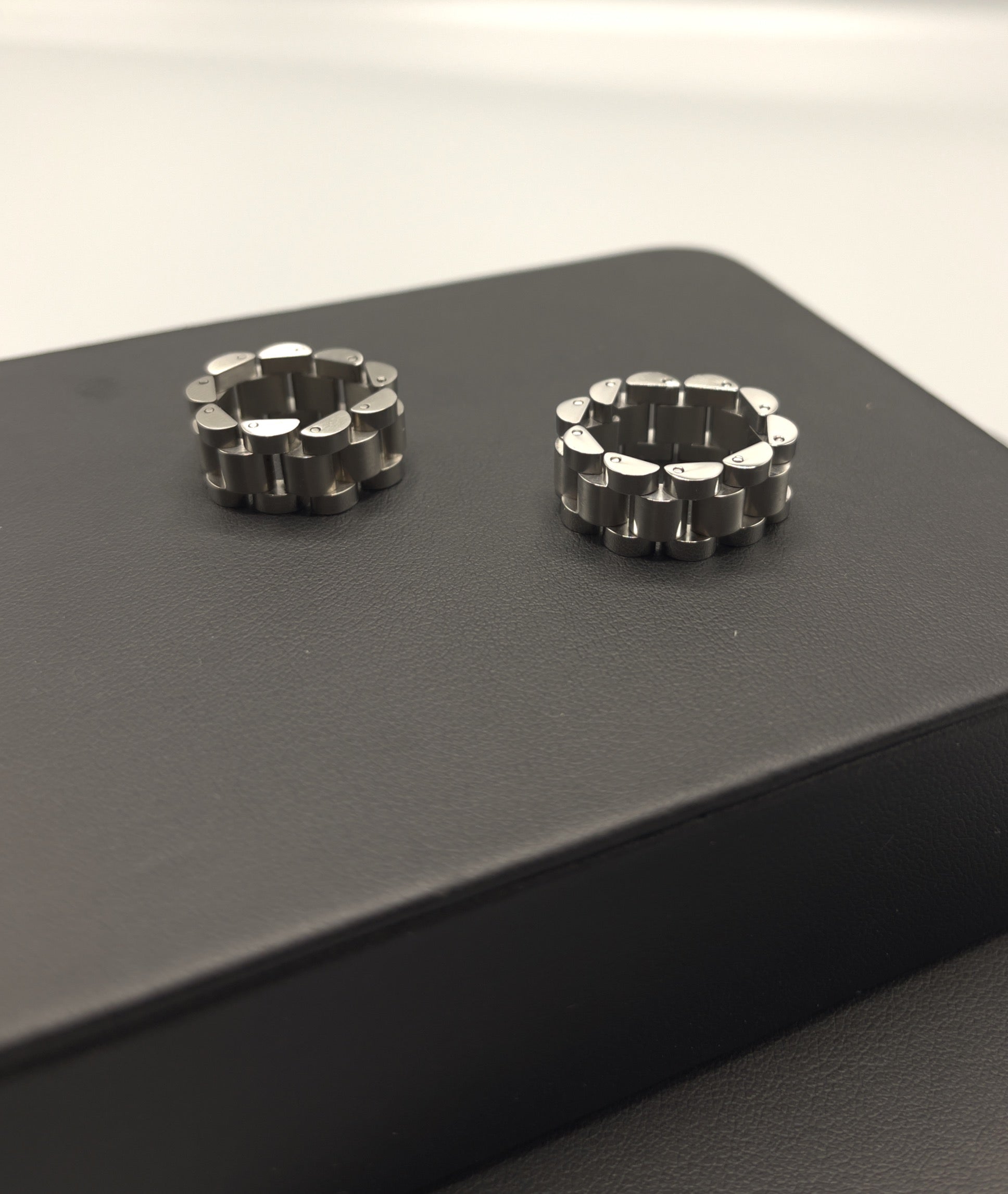 DECI Band Ring image 0