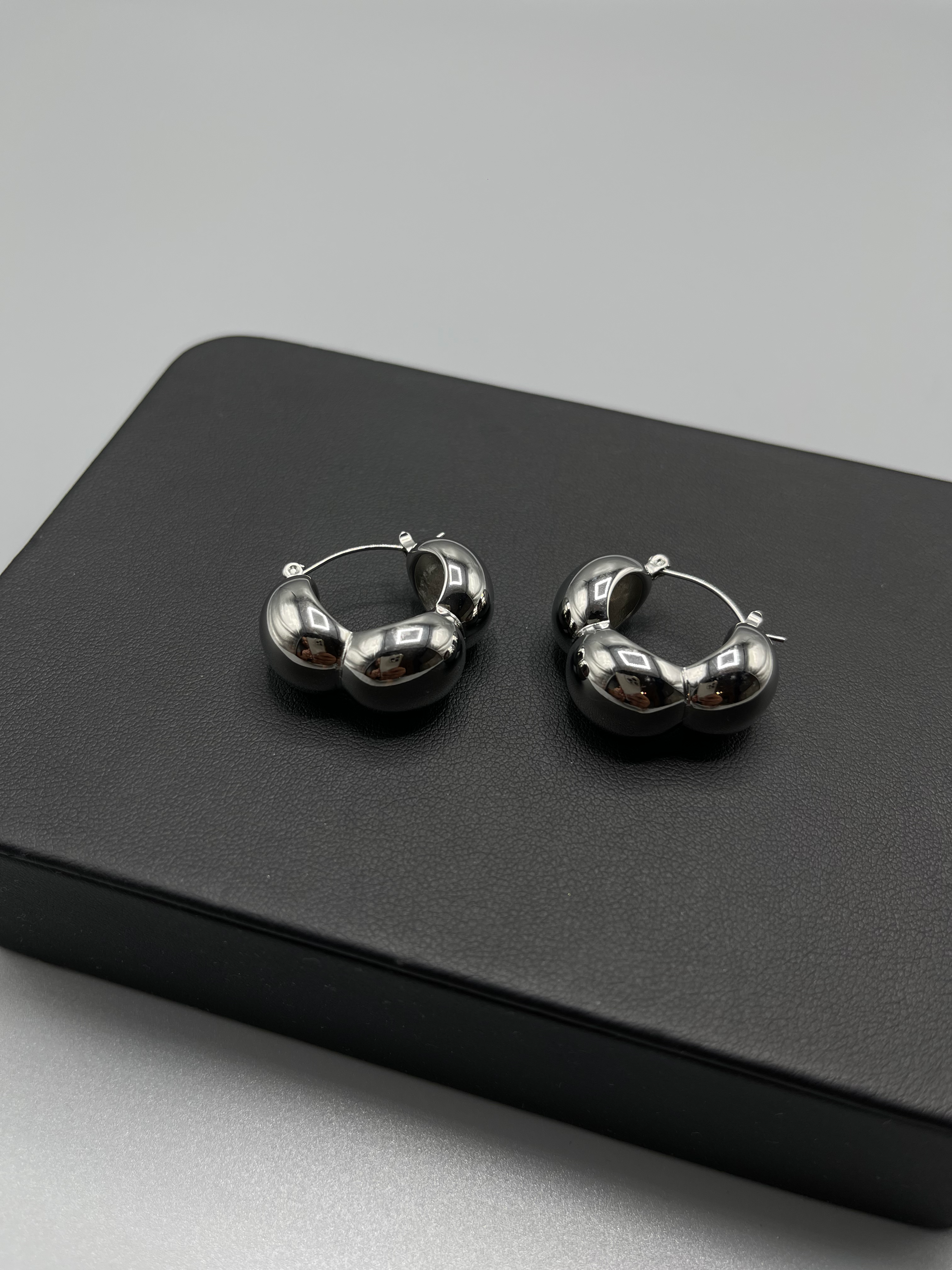 Bubble Earring image 0