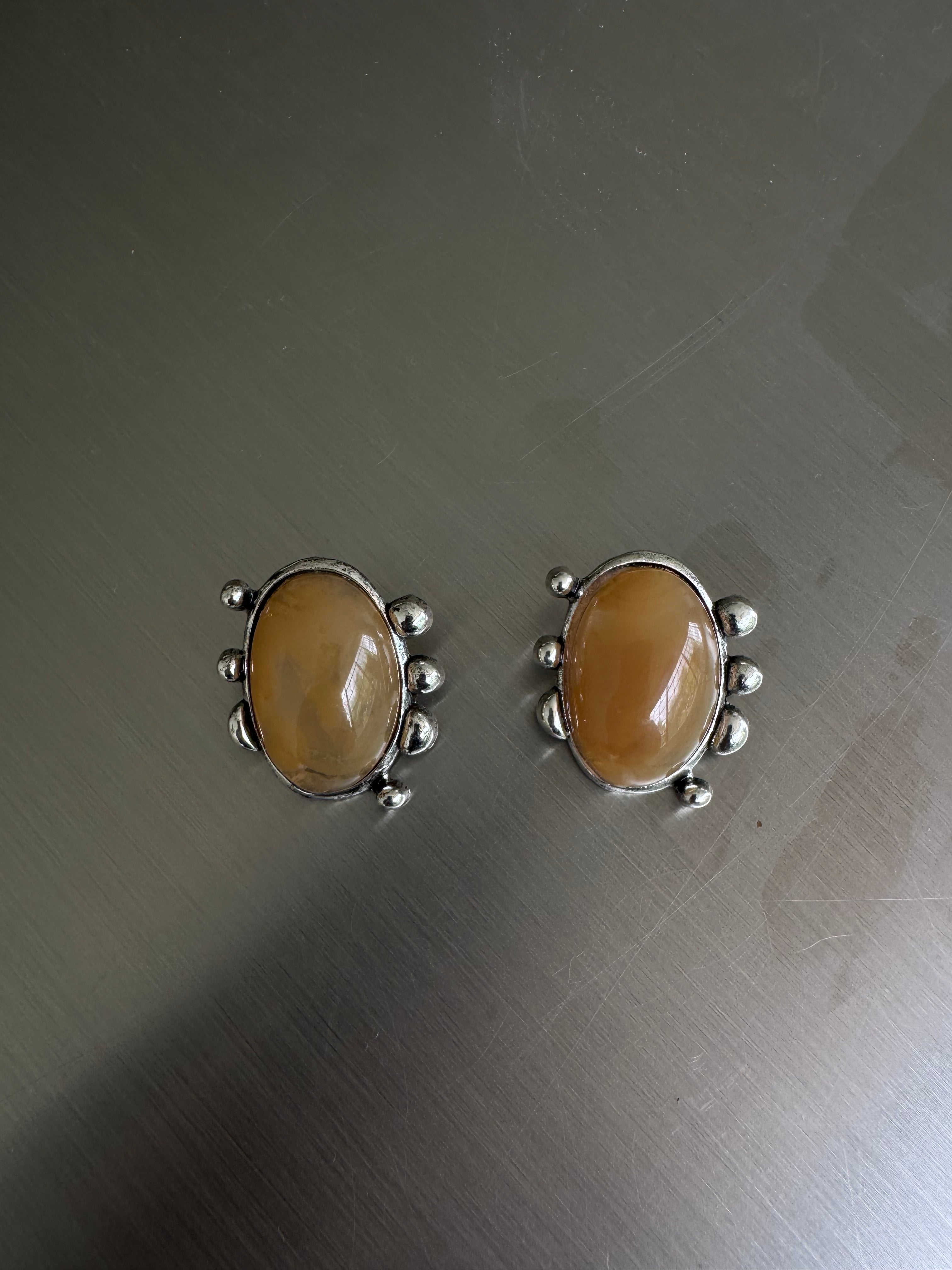 OV Earring
